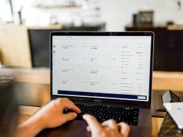 Hva er kryssfiner? Topp 10 Ting du Bør Se Etter når du Skal Velge et Nettkasino
