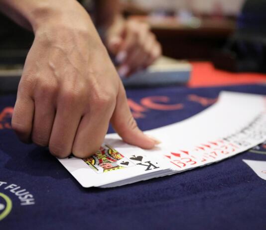 Vri åtter Vri åtter